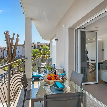 Suono Del 100m From - Happy Apartmán Meina