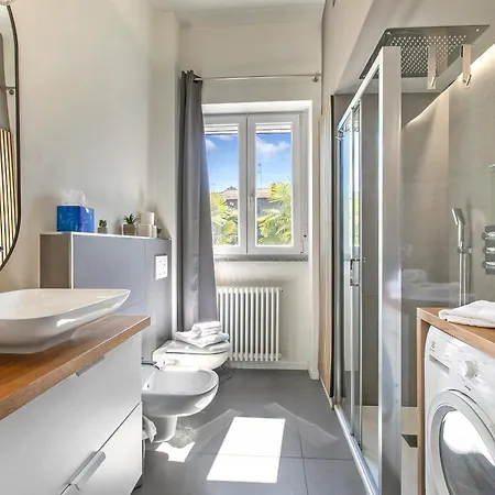דירה Suono Del Lago, Ac 50 Mt From And View Terrace - Happy