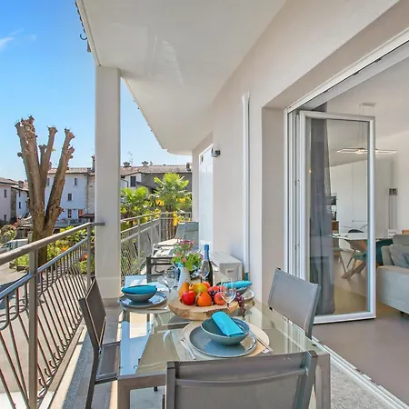 דירה Suono Del Lago, Ac 50 Mt From And View Terrace - Happy