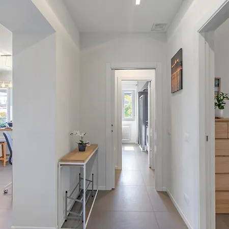 דירה Suono Del Lago, Ac 50 Mt From And View Terrace - Happy *